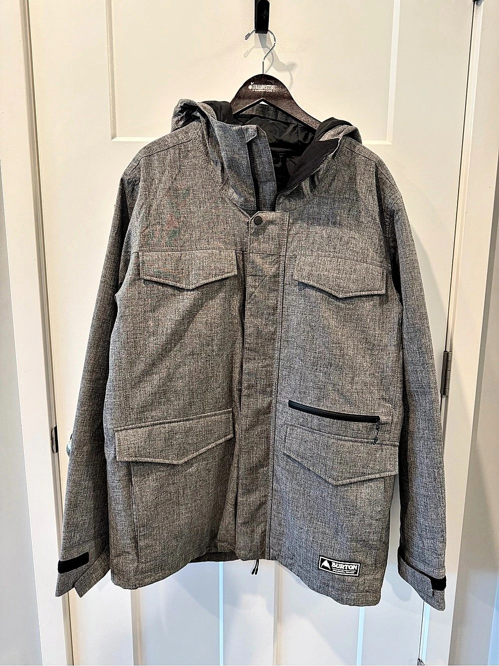 Burton Living Lining Ski Jacket Gray XL Like New